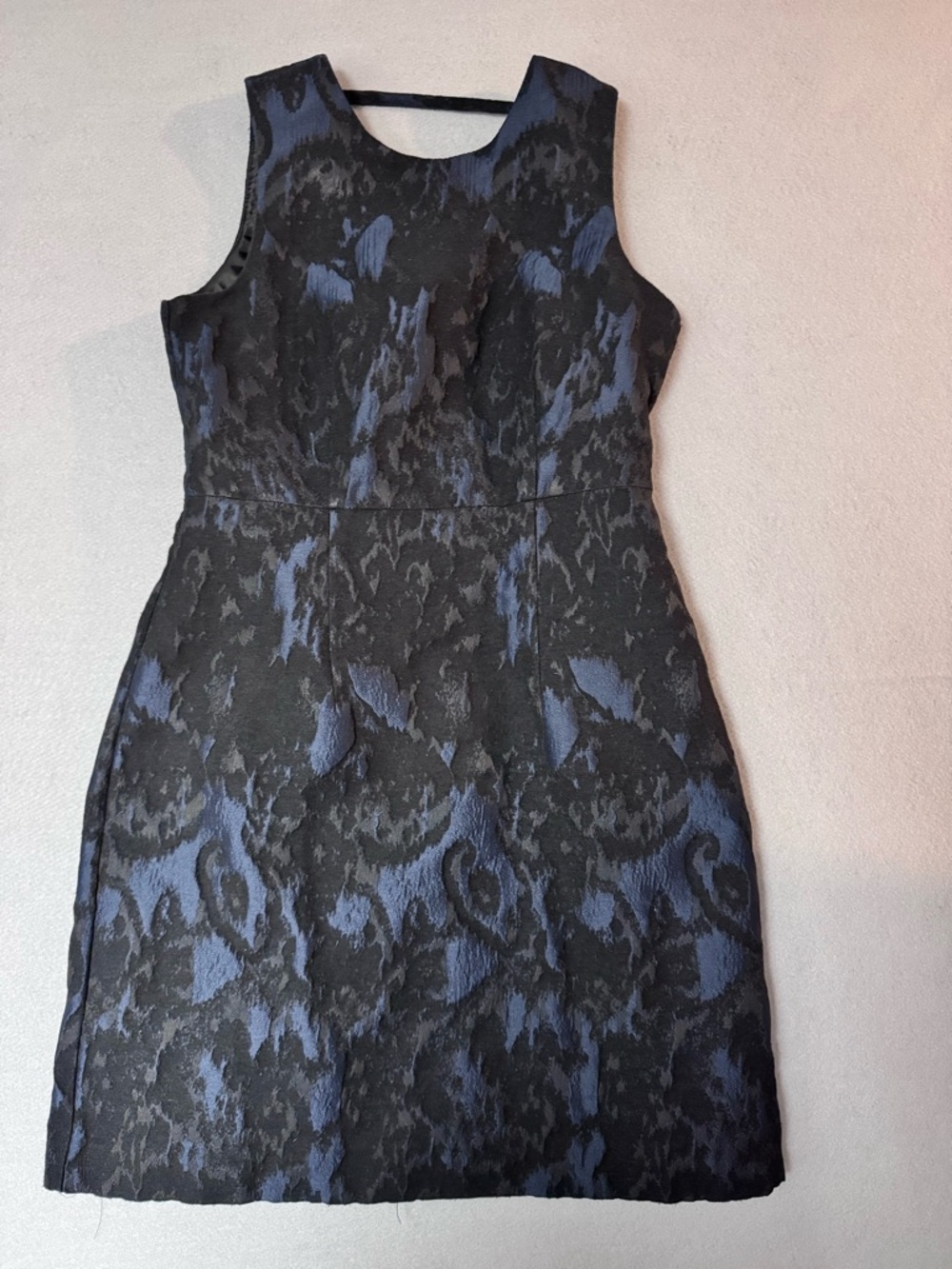 H&M Black and Navy Textured Sleeveless Sheath Dress